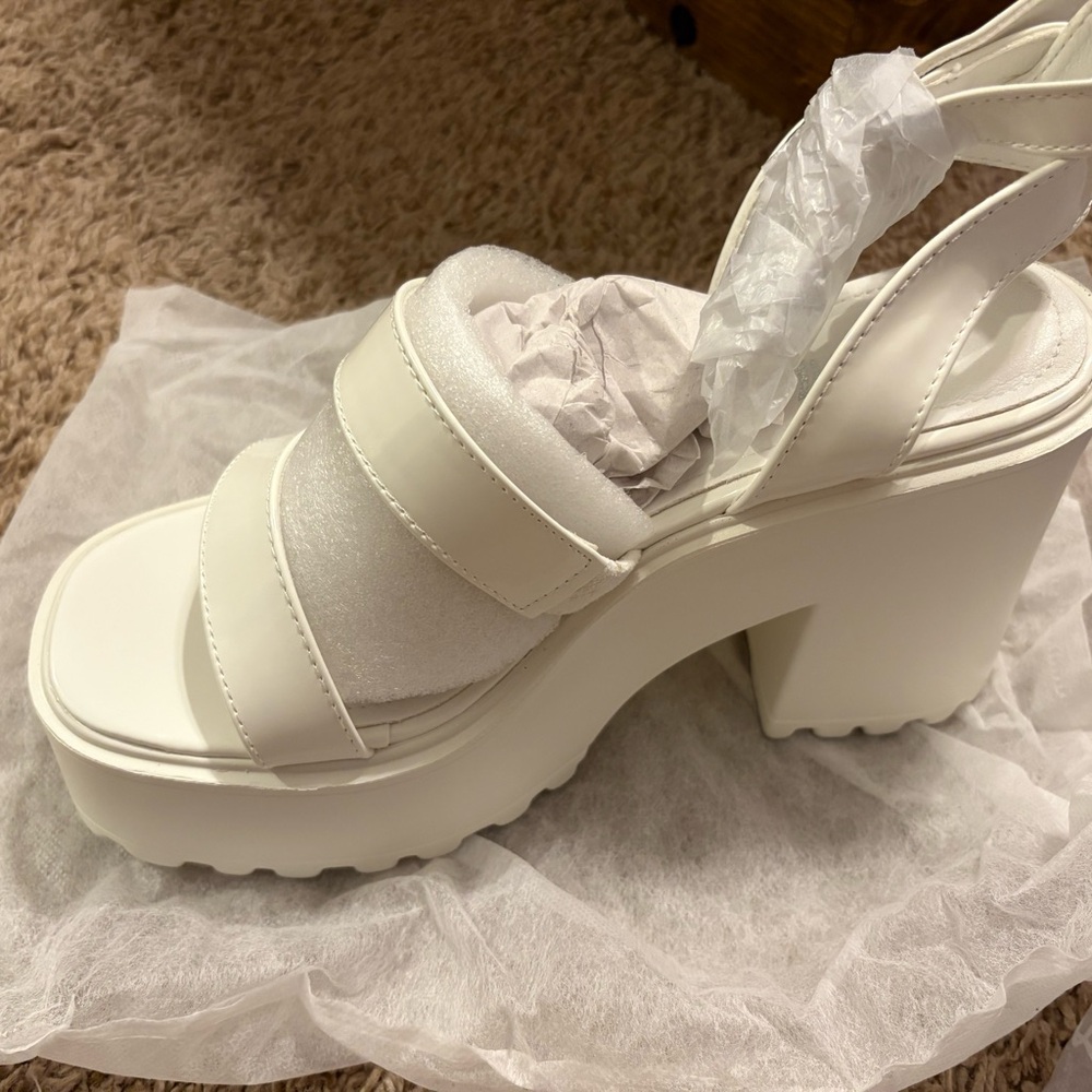 White platform heel
